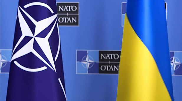 NATO: Ukrayna istiyor, Rusya istemiyor