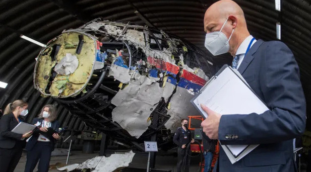 BM Rusyayı sivil uçağı düşürmekle suçladı