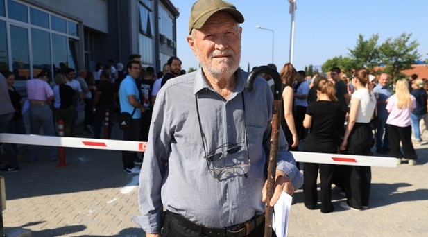 YKSnin 81 yaşındaki en yaşlı adayı bu yıl 8. kez üniversite sınavına girdi