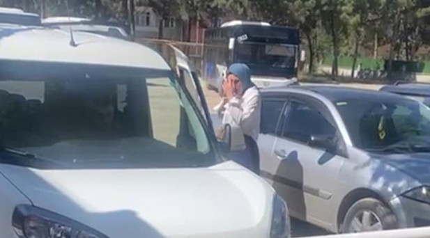 TYT’ye geç kalan öğrenciler belediyenin araçlarıyla yetiştirildi