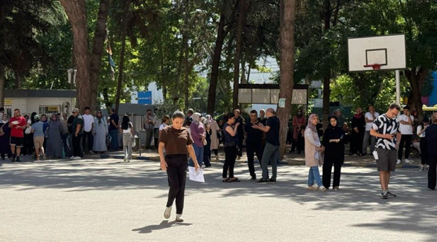 YKSye geç kalan öğrenci içeri alınmadı Tepkisizliği dikkat çekti