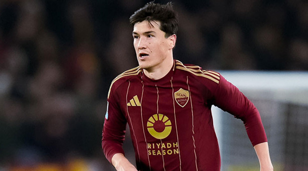 BAŞAKŞEHİRE ROMANIN GOLCÜSÜ GELİYOR