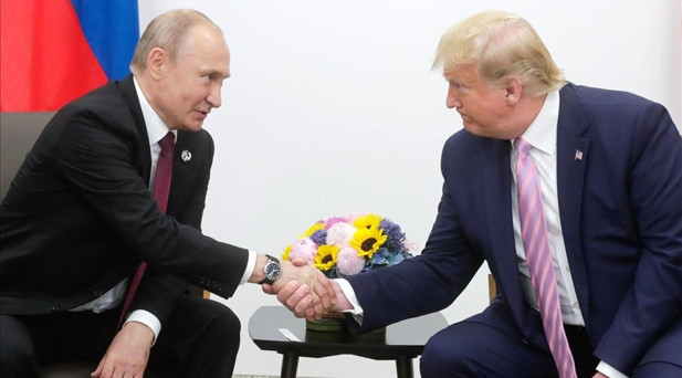 Trump, Putinden yardım istedi