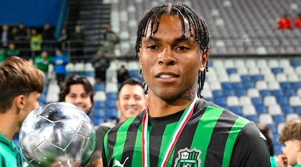 FENERBAHÇE, LAURİENTE İLE ANLAŞMAYA VARDI