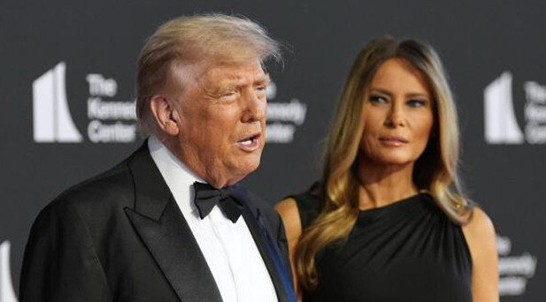Zelenski, Melania Trumpa teşekkür etti