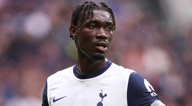 FENERBAHÇEDE BISSOUMA İÇİN GÖRÜŞMELER DEVAM EDİYOR