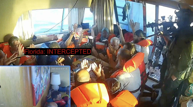 Mikeno ve Fair Ladyye saldırı