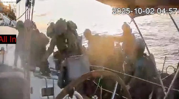 Türkiyenin Tel Aviv Büyükelçiliği aktivistler için devrede