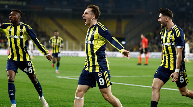 FENERBAHÇE 3 PUANI 2 GOLLE ALDI
