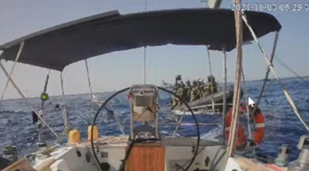 İsrail askerleri Marinettee saldırdı