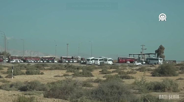 İsrailin alıkoyduğu Türk vatandaşları Ürdüne sevk edildi