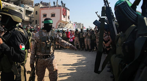 Hamas: İsrail ateşkesi ihlal etti