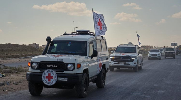 Al Jazeera: İsrail, 45 Filistinli mahkumun cenazesini Kızılhaça teslim etti
