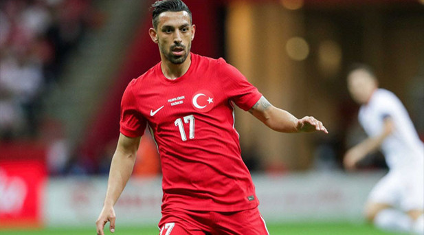 İRFAN CAN KAHVECİ VE 5 İSİM KADRODA