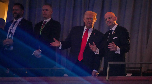 TÖRENİ TRUMP DA TAKİP EDİYOR