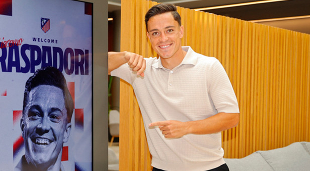 GALATASARAY İLGİLENİYOR, SÜRE İSTEDİ