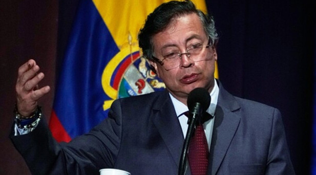 Kolombiya liderine Kendine dikkat et uyarısı