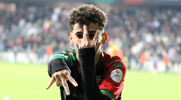 TRABZONSPOR ADEM YEŞİLYURT TRANSFERİNDE MASADAN KALKTI