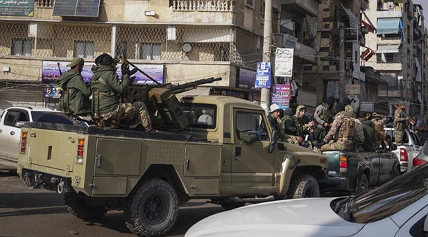 Suriye ordusu, Halep’te YPG/SDG’ye yönelik nokta operasyonuna yeniden başladı