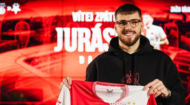 BEŞİKTAŞLI JURASEK ÜLKESİNE DÖNDÜ