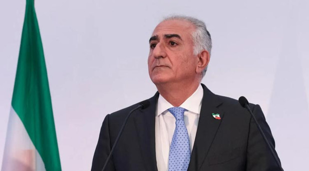 Sürgündeki Pehleviden İran askerlerine: Halkın safına katılın