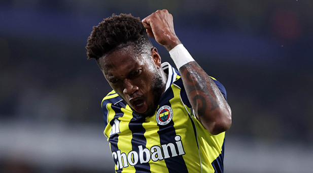 FENERBAHÇEDE FREDLE YOLLAR AYRILIYOR