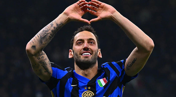 HAKAN ÇOK İSTİYOR