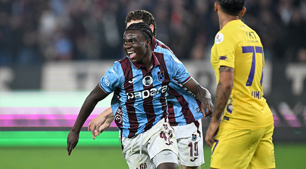 GALATASARAYDAN TRABZONSPORA 20 MİLYON EURO