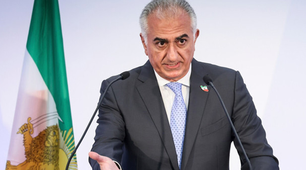 PEHLEVİYE MÜNİH DAVETİ