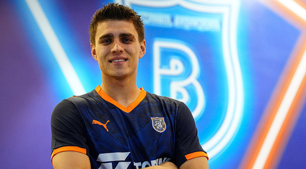 KAZIMCAN KARATAŞ RESMEN BAŞAKŞEHİRDE