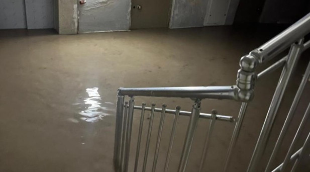 NİĞDE’Yİ SAĞANAK VE FIRTINA VURDU