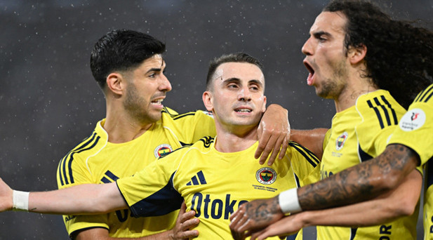 DEV MA&Ccedil;TA 3 PUAN FENERBAH&Ccedil;ENİN