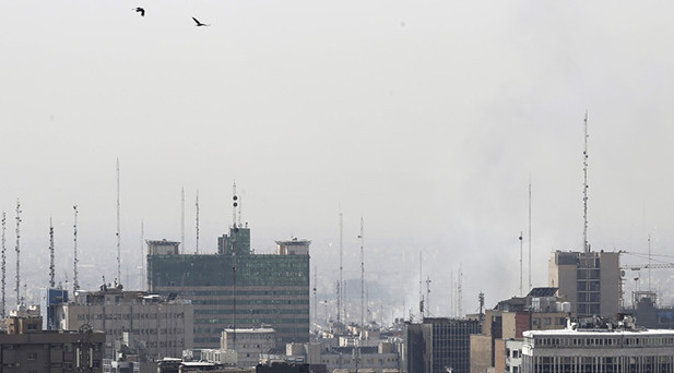 Tahranda Şehit Mutahhari Hastanesi saldırılarda ağır hasar aldı