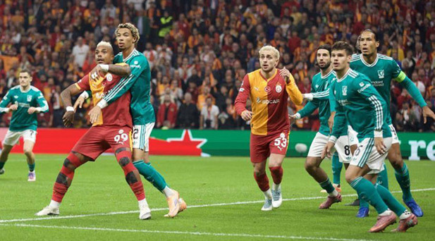 YAZ TRANSFERİNDE YARIM MİLYAR EURO HARCADI