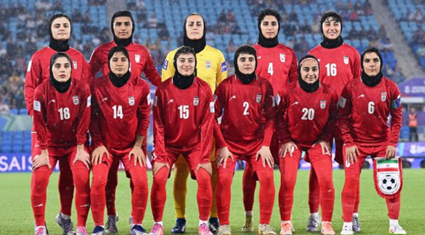 İranlı kadın futbolcular Türkiye üzerinden ülkelerine geçiş yapıyor
