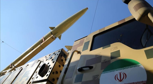 İran: Bölgedeki ABD üsleri ile İsrail hedefleri çok başlıklı füzelerle hedef alındı