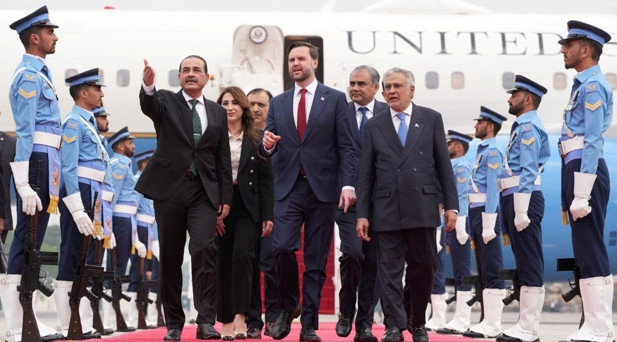ABD heyeti Pakistanda
