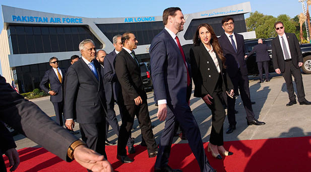 Diplomatik çözüm arayışı sürüyor