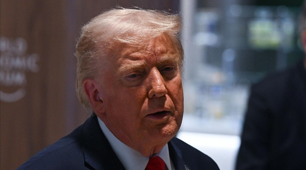 Trumptan abluka kararı