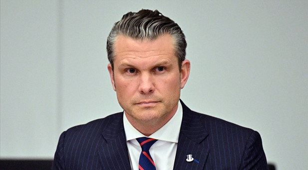 Hegseth’e göre savaşın devamı için Kongrden onay gerekmiyor