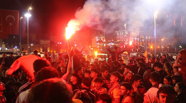 KAYSERİDEKİ KUTLAMALAR
