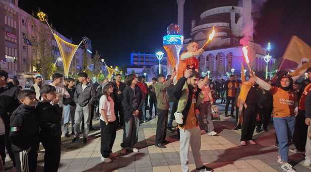 BİNGÖLDEKİ KUTLAMALAR