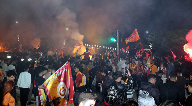 GAZİANTEPTEKİ KUTLAMALAR
