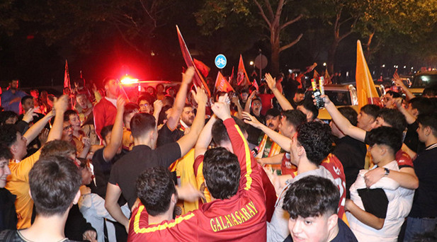 DENİZLİDEKİ KUTLAMALAR