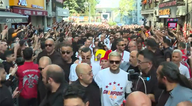 FUTBOLCULAR G.SARAY LİSESİNDEN ÇIKTI