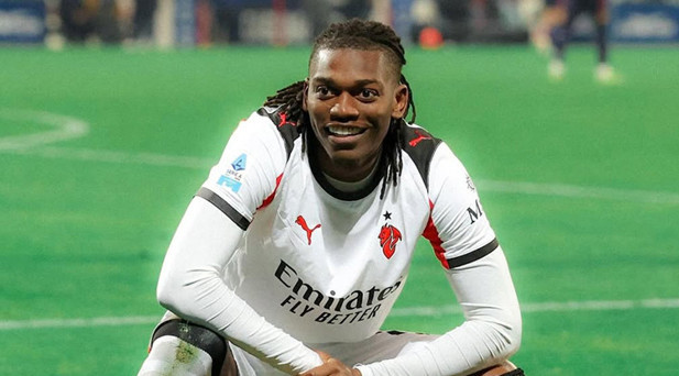 GALATASARAYIN LEAO TEKLİFİNİ DUYURDULAR