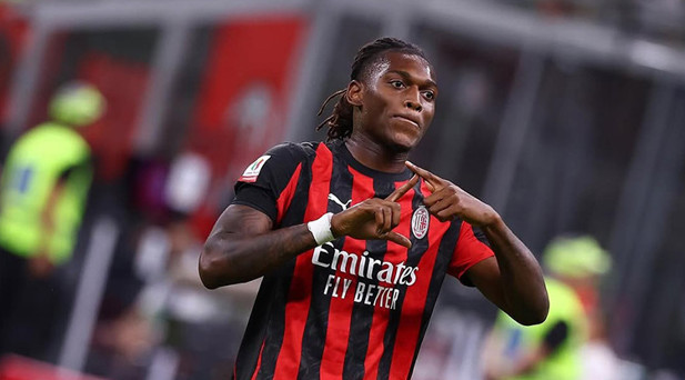 LEAO YARIŞINDA GALATASARAY ÖNE GEÇTİ