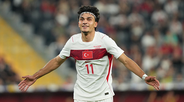 CAN UZUNDAN GALATASARAYA YEŞİL IŞIK