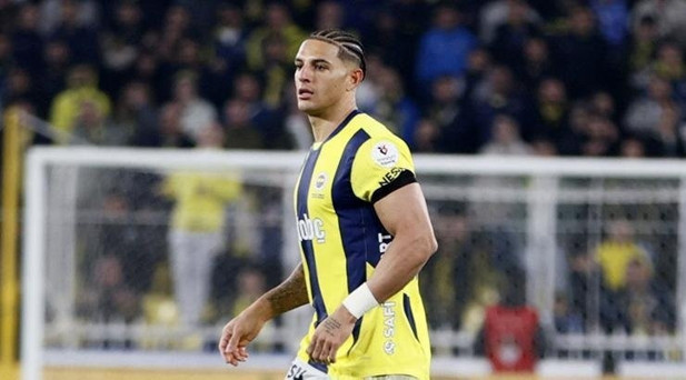 CARLOS, COMO İLE ANLAŞTI