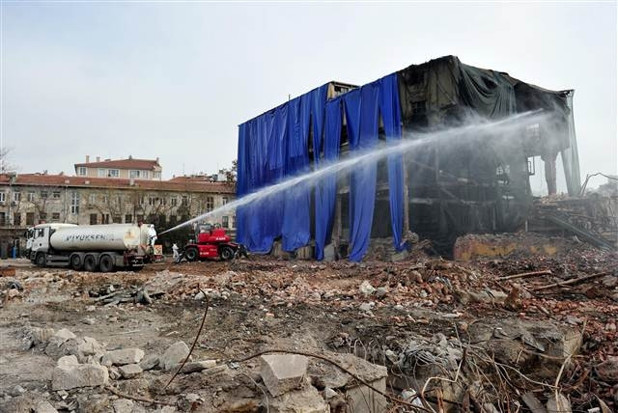 Ankarada tartışma yaratan yıkımla ilgili flaş karar